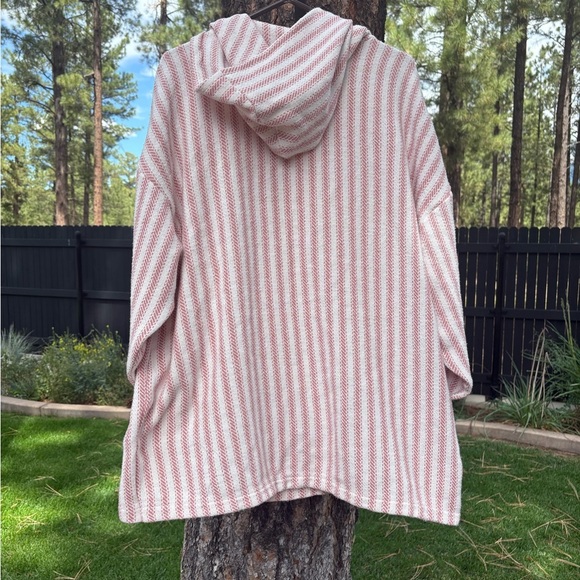 XL Striped Pink and White Women's Hoodie/oversized - Picture 3 of 4